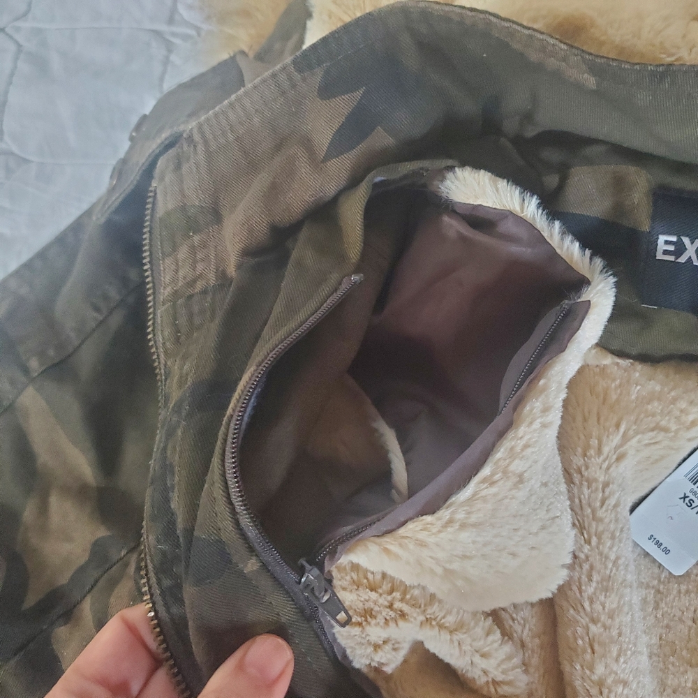 New express jacket - Picture 9 of 16